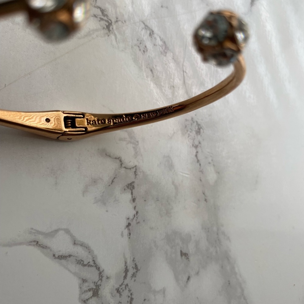 Kate spade lady marmalade open cuff bracelet. Color rose gold . - Picture 7 of 7